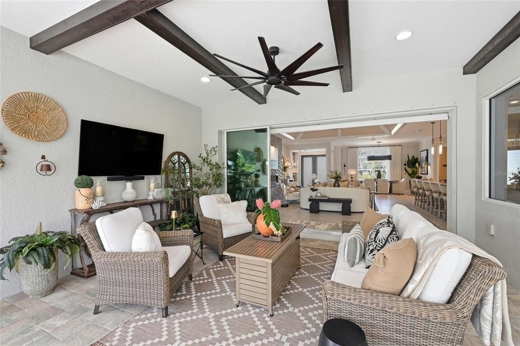 For Sale: $1,295,000 (4 beds, 3 baths, 2762 Square Feet)