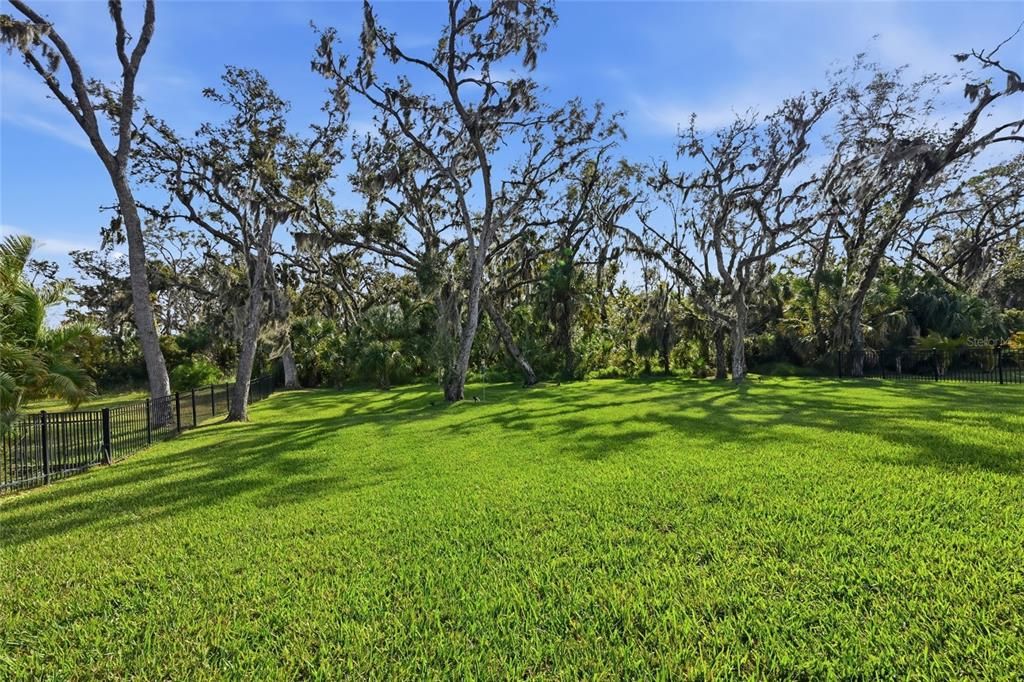 For Sale: $1,295,000 (4 beds, 3 baths, 2762 Square Feet)