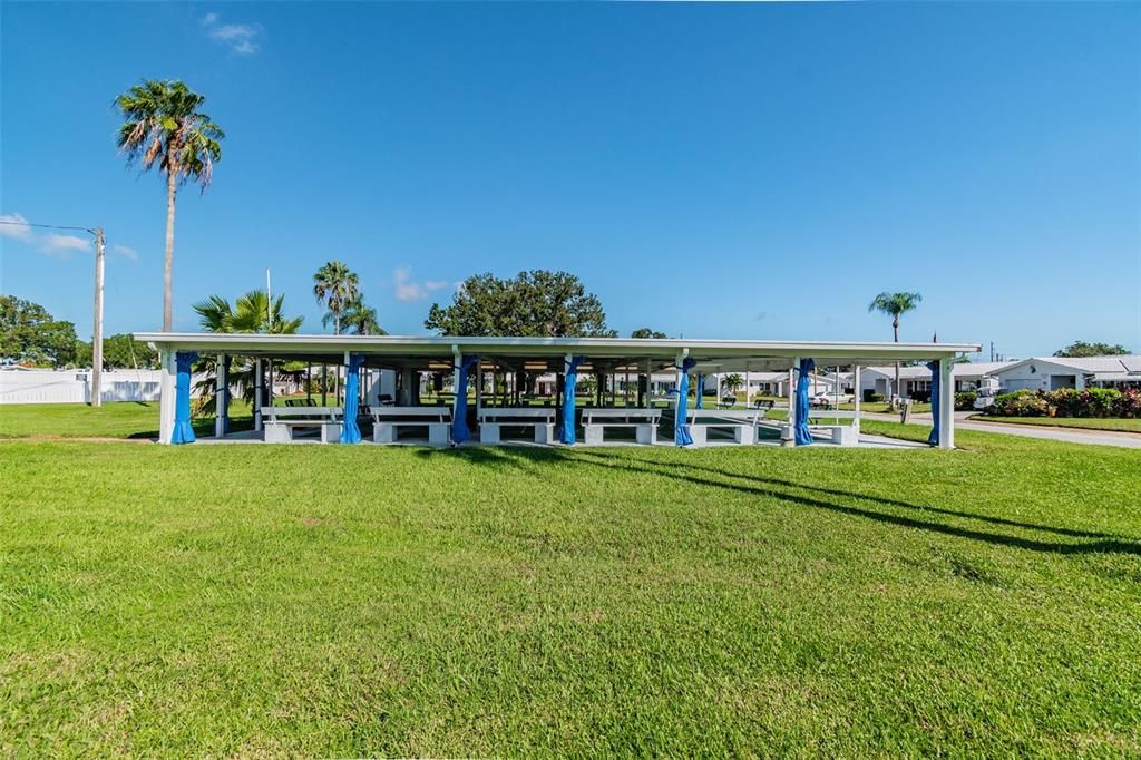 Active With Contract: $300,000 (3 beds, 2 baths, 1587 Square Feet)