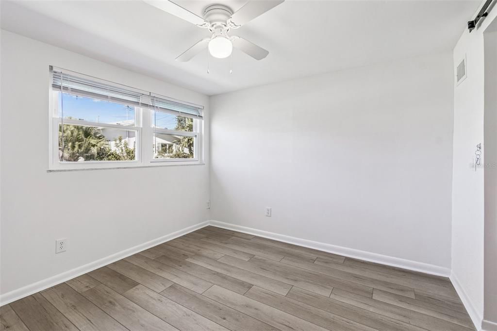 Active With Contract: $300,000 (3 beds, 2 baths, 1587 Square Feet)