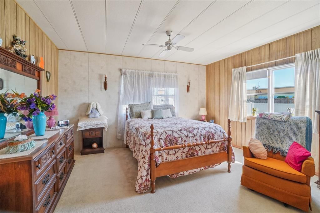 En Venta: $129,900 (2 camas, 2 baños, 1440 Pies cuadrados)