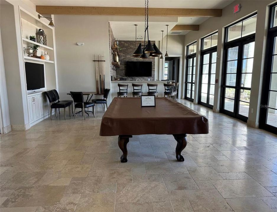 出租: $3,595 (3 贝兹, 2 浴室, 1603 平方英尺)