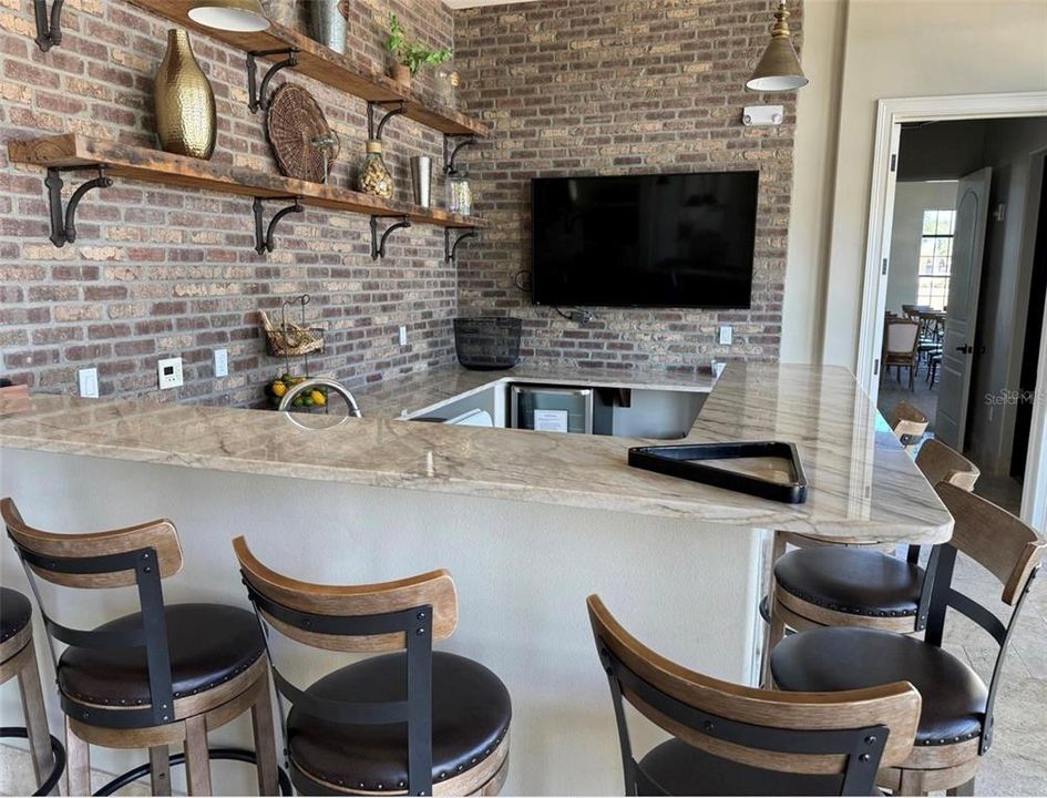 出租: $3,595 (3 贝兹, 2 浴室, 1603 平方英尺)