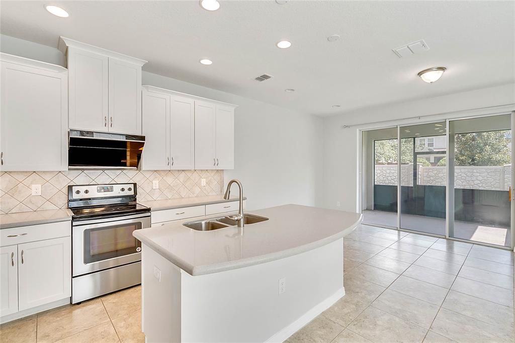 В аренду: $1,999 (3 спален, 2 ванн, 1472 Квадратных фут)