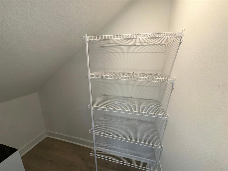 For Rent: $4,200 (3 beds, 2 baths, 1843 Square Feet)