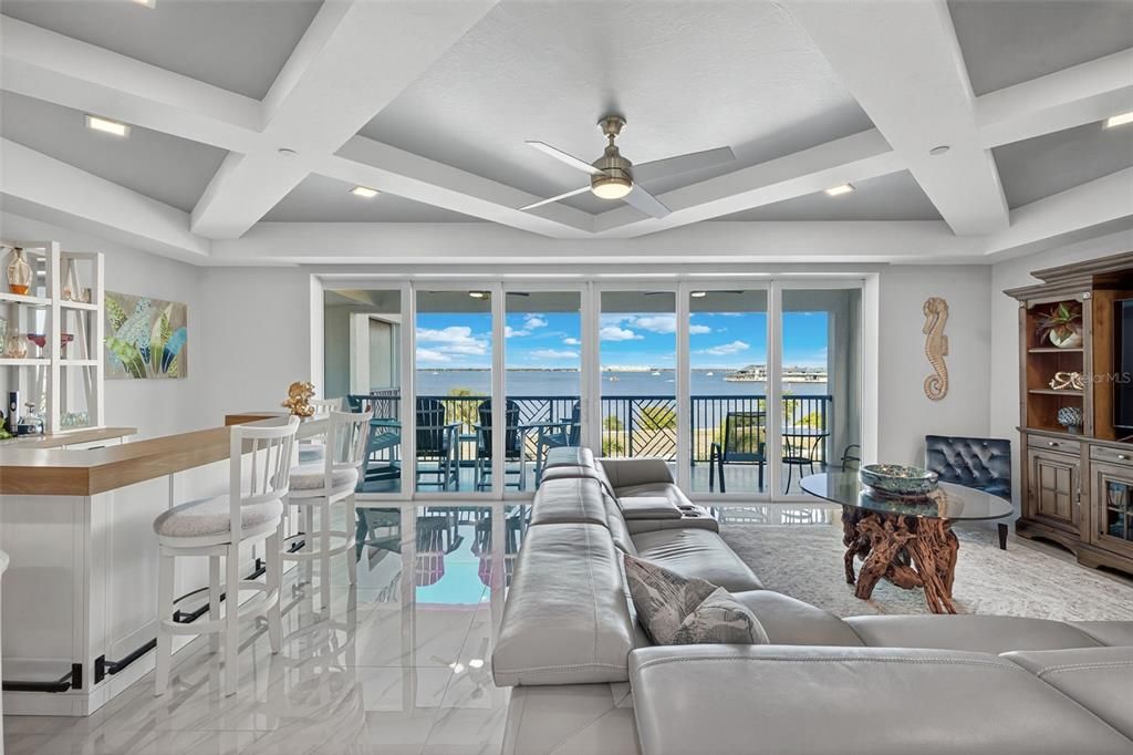 For Sale: $695,000 (2 beds, 2 baths, 1782 Square Feet)