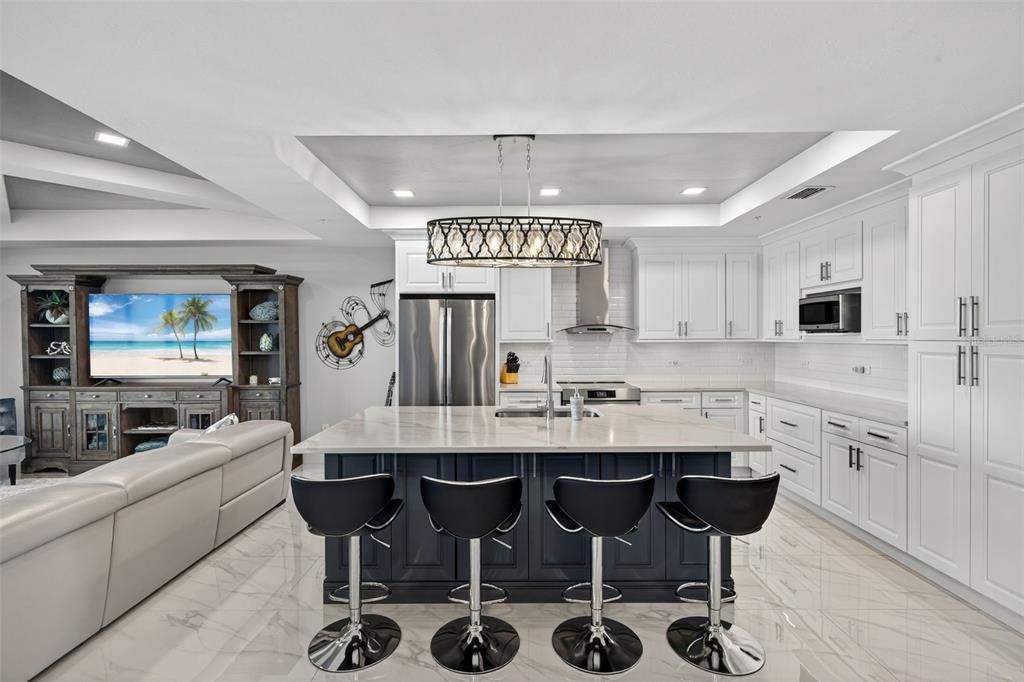 For Sale: $695,000 (2 beds, 2 baths, 1782 Square Feet)