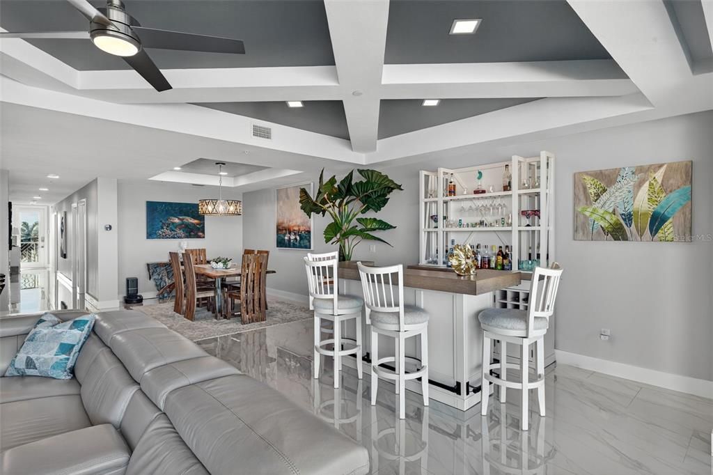 For Sale: $695,000 (2 beds, 2 baths, 1782 Square Feet)