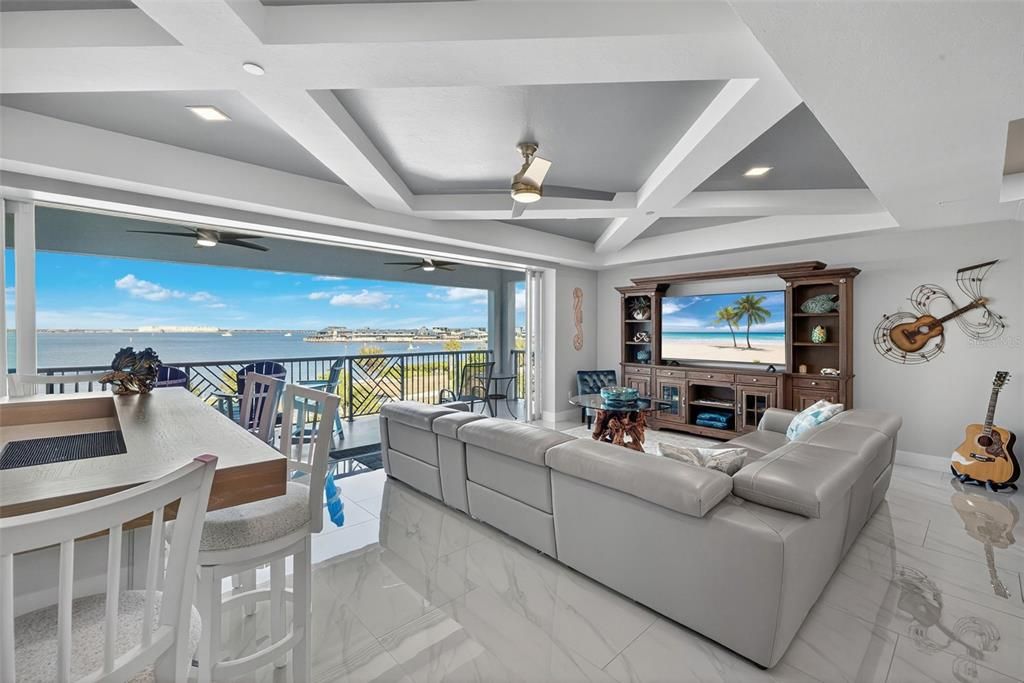 For Sale: $695,000 (2 beds, 2 baths, 1782 Square Feet)