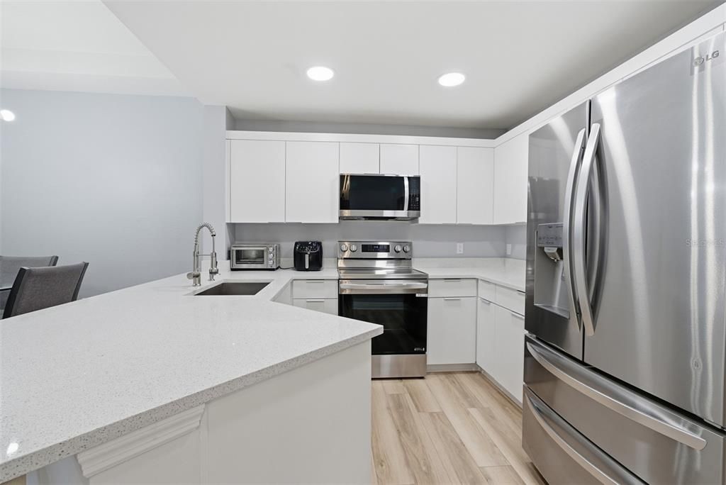 En Venta: $220,000 (2 camas, 2 baños, 1270 Pies cuadrados)