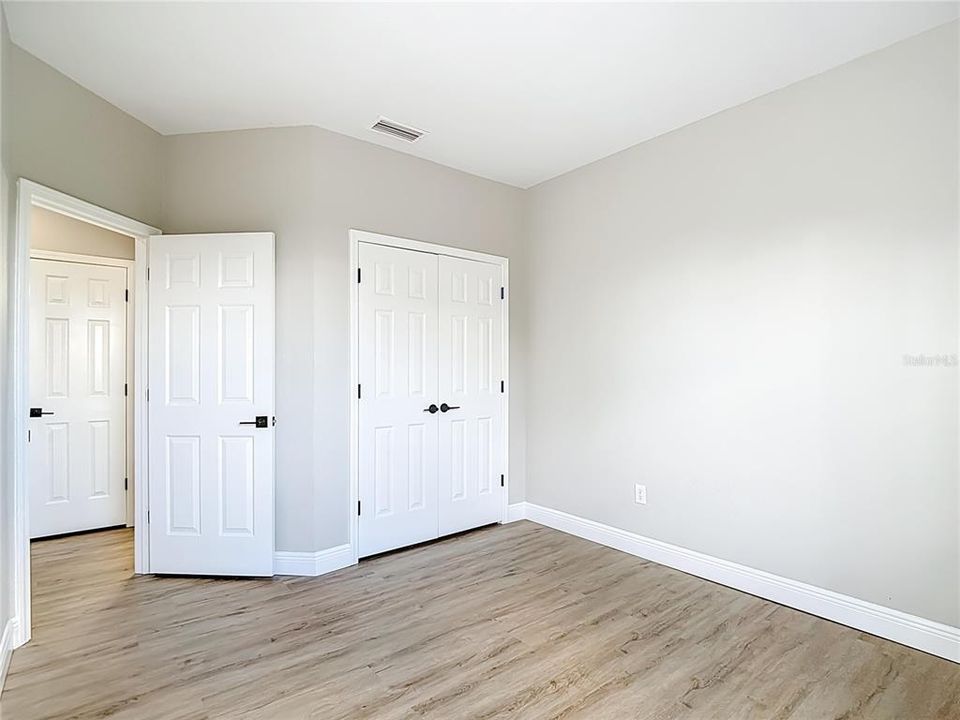 На продажу: $280,000 (3 спален, 2 ванн, 1536 Квадратных фут)