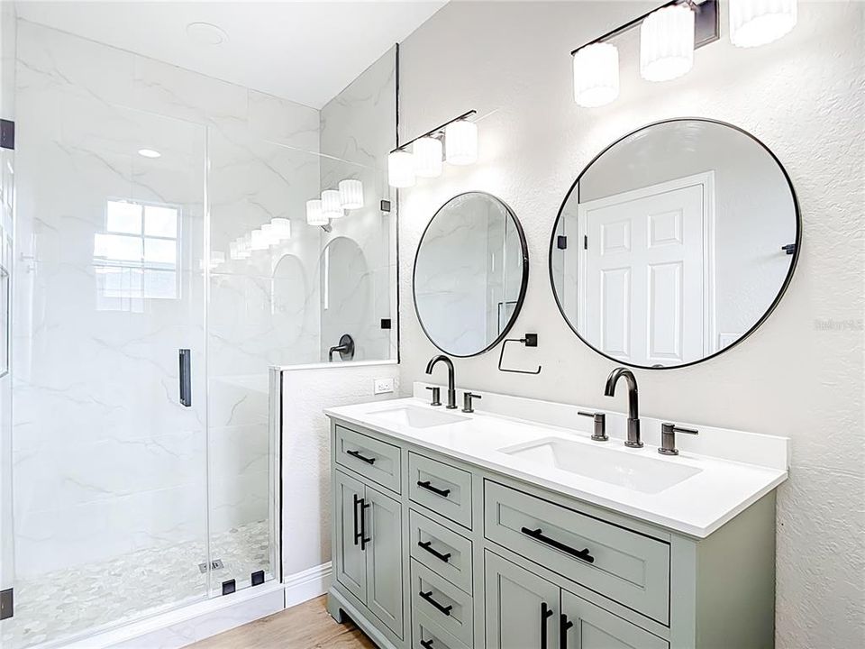 На продажу: $280,000 (3 спален, 2 ванн, 1536 Квадратных фут)