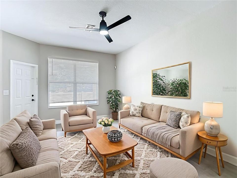 На продажу: $280,000 (3 спален, 2 ванн, 1536 Квадратных фут)