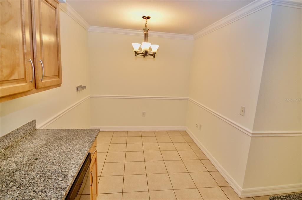 En Venta: $255,000 (2 camas, 2 baños, 1122 Pies cuadrados)