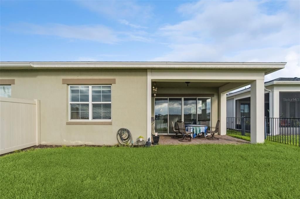 В аренду: $2,200 (2 спален, 2 ванн, 1464 Квадратных фут)