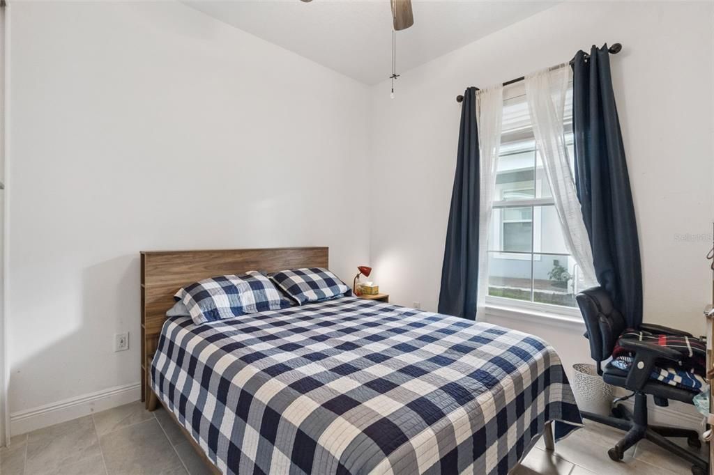 В аренду: $2,200 (2 спален, 2 ванн, 1464 Квадратных фут)