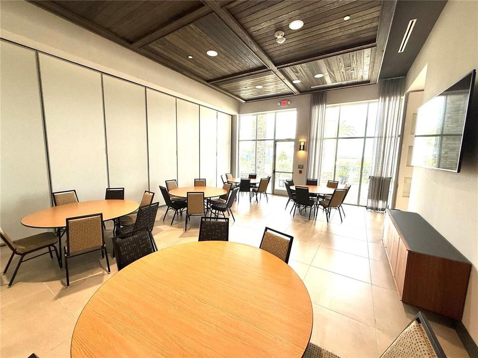 В аренду: $2,200 (2 спален, 2 ванн, 1464 Квадратных фут)