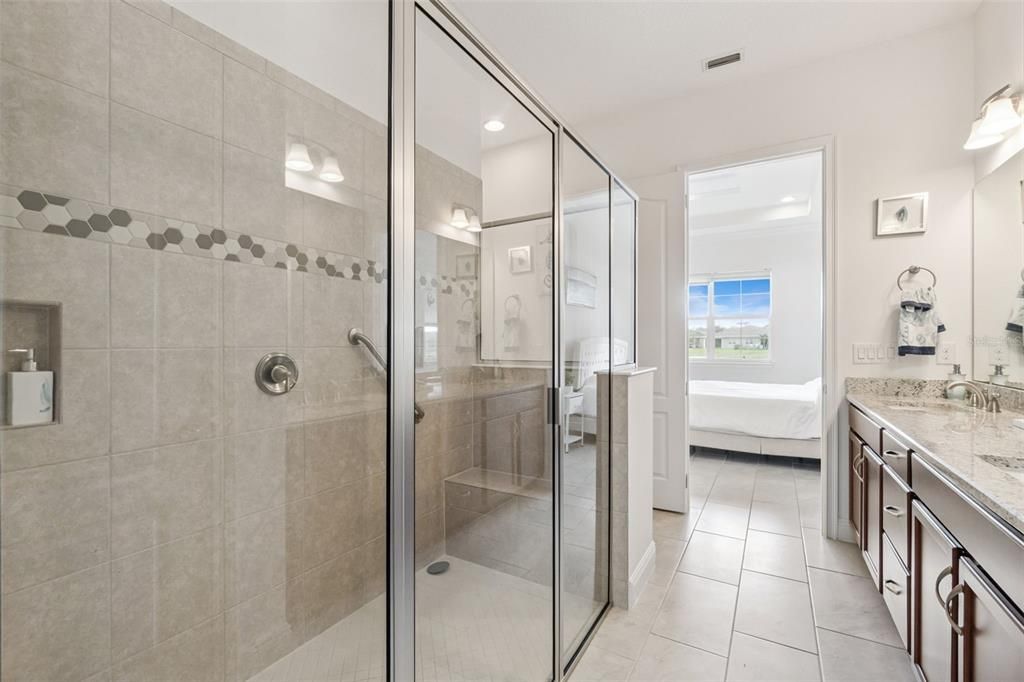 В аренду: $2,200 (2 спален, 2 ванн, 1464 Квадратных фут)