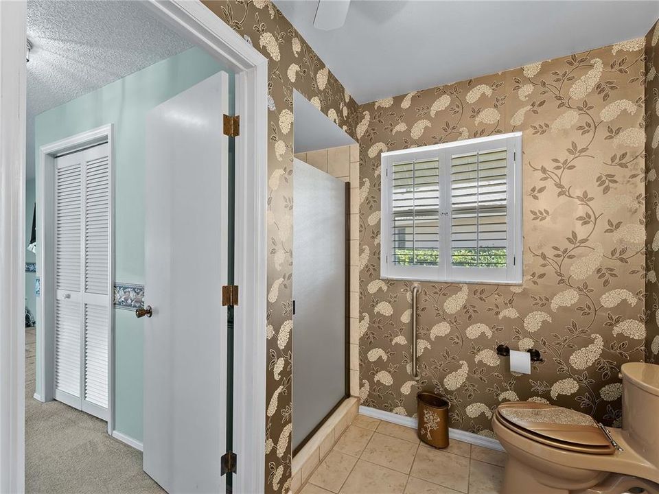 For Sale: $800,000 (3 beds, 2 baths, 2134 Square Feet)