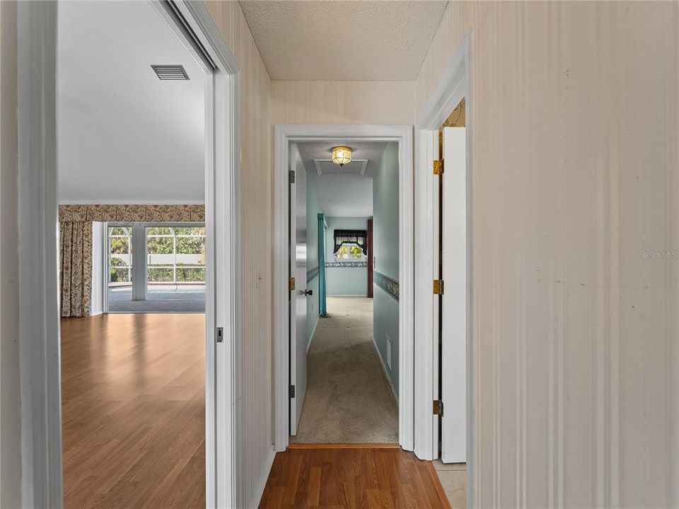 For Sale: $800,000 (3 beds, 2 baths, 2134 Square Feet)