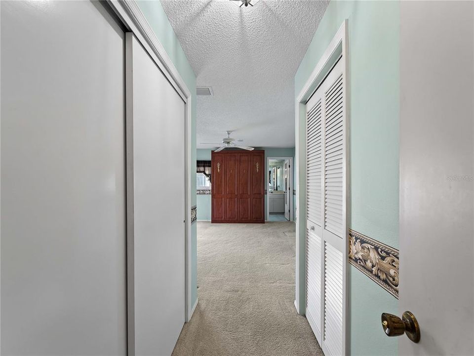 For Sale: $800,000 (3 beds, 2 baths, 2134 Square Feet)