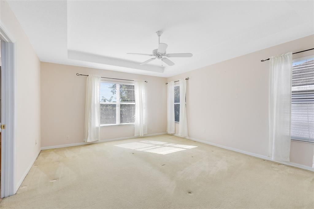 For Sale: $515,000 (4 beds, 2 baths, 2444 Square Feet)