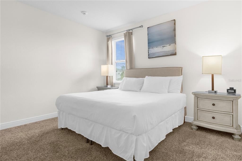 На продажу: $930,000 (10 спален, 10 ванн, 4707 Квадратных фут)