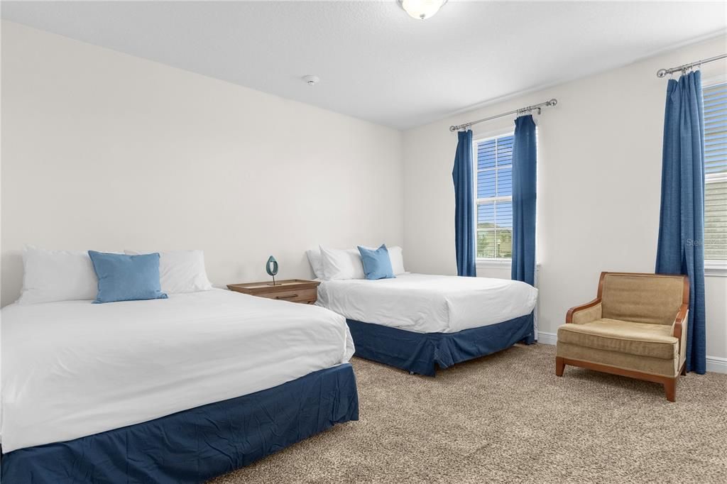 На продажу: $930,000 (10 спален, 10 ванн, 4707 Квадратных фут)