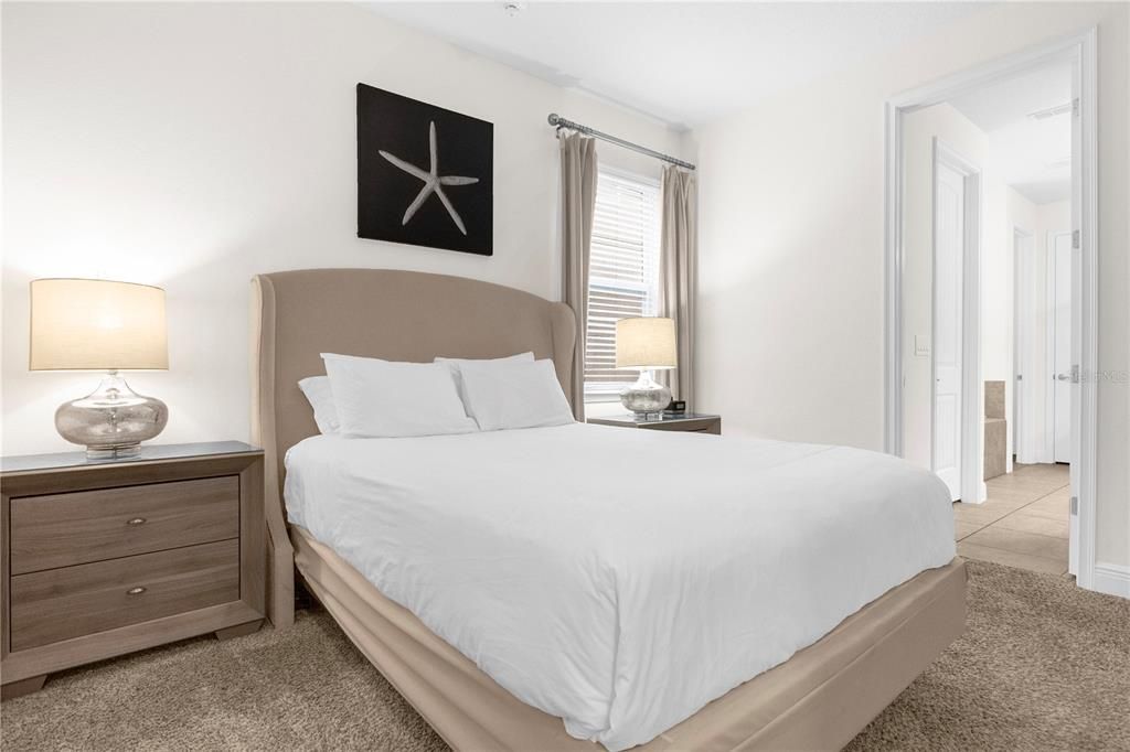 На продажу: $930,000 (10 спален, 10 ванн, 4707 Квадратных фут)