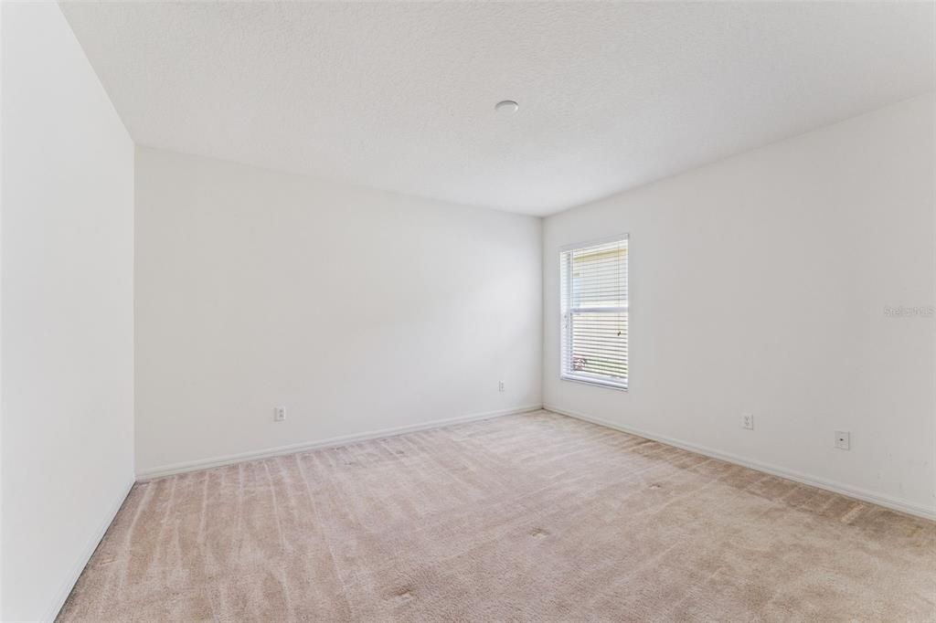 合同活跃: $849,000 (4 贝兹, 3 浴室, 3024 平方英尺)