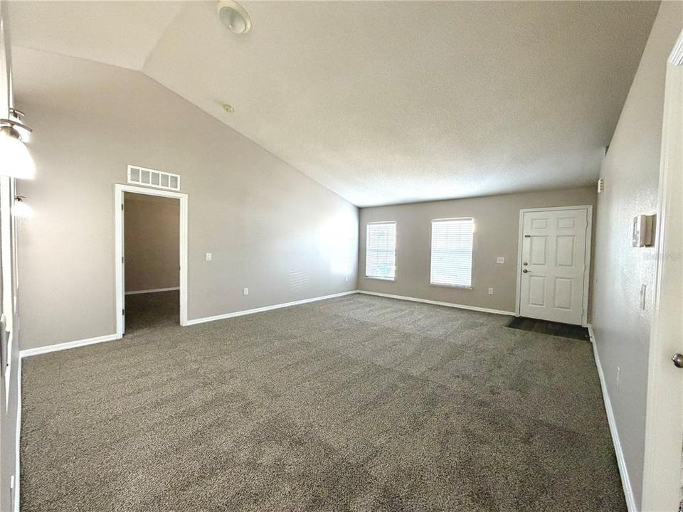 Active With Contract: $279,900 (4 beds, 2 baths, 2108 Square Feet)