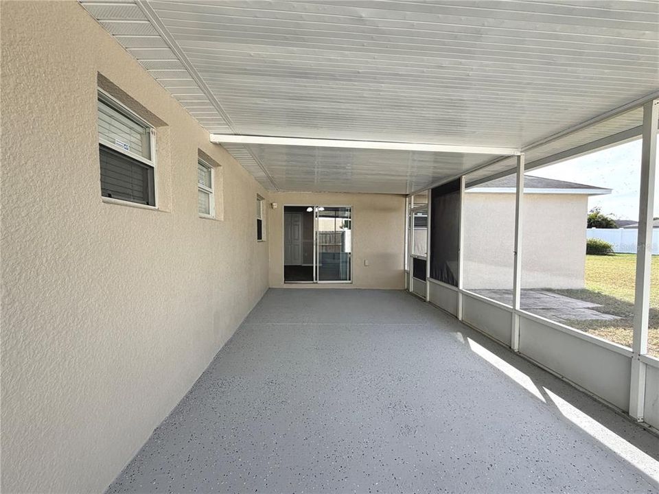 Active With Contract: $279,900 (4 beds, 2 baths, 2108 Square Feet)