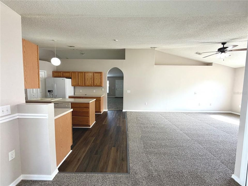 Active With Contract: $279,900 (4 beds, 2 baths, 2108 Square Feet)