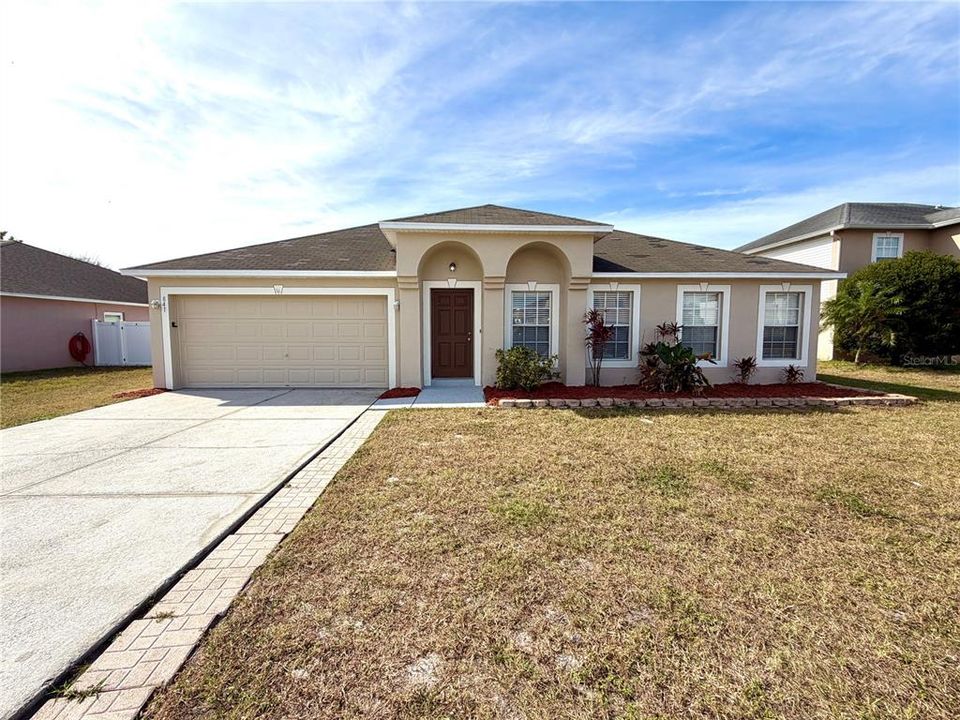 Active With Contract: $279,900 (4 beds, 2 baths, 2108 Square Feet)