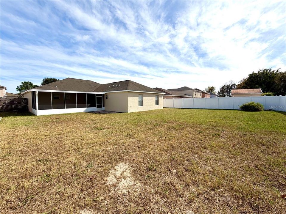 Active With Contract: $279,900 (4 beds, 2 baths, 2108 Square Feet)