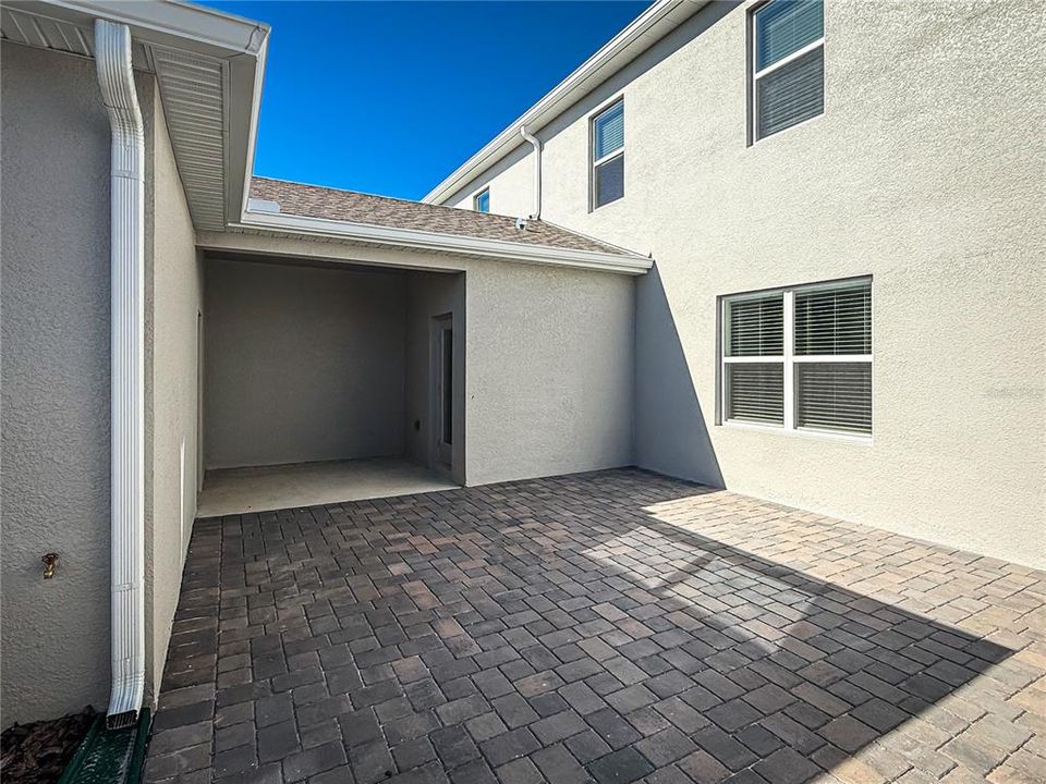 В аренду: $2,700 (4 спален, 2 ванн, 2000 Квадратных фут)