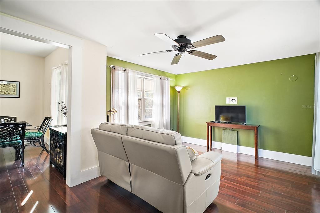 待售: $374,900 (3 贝兹, 2 浴室, 1878 平方英尺)