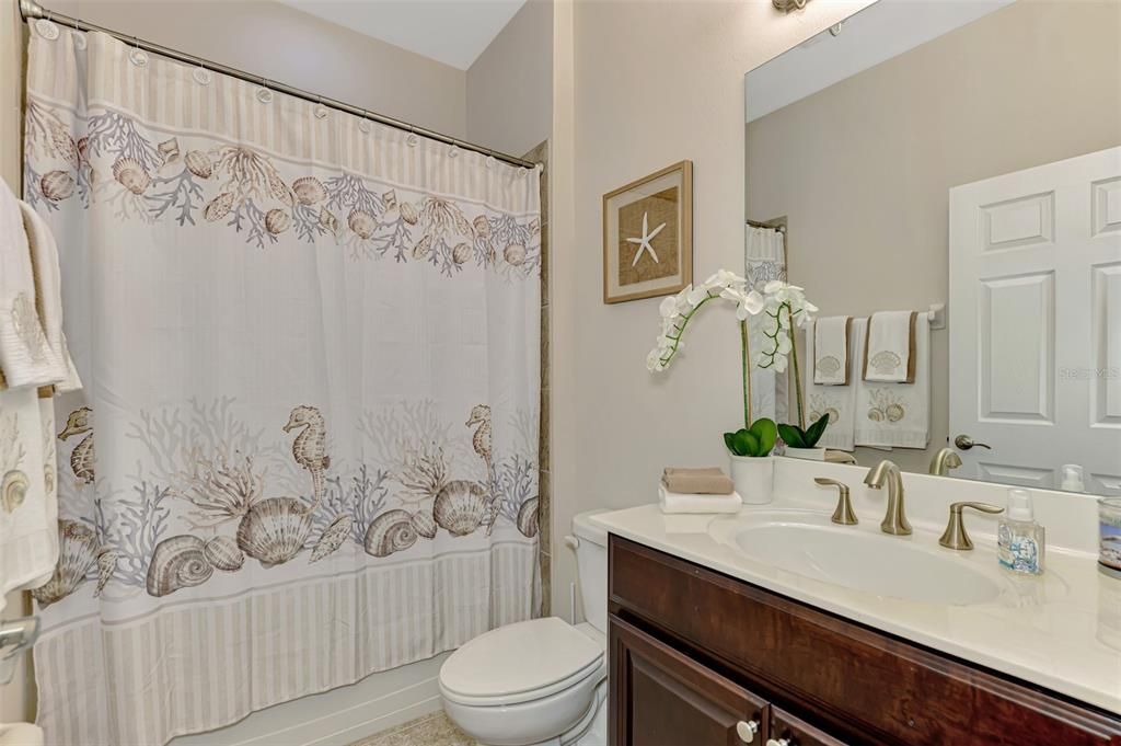 Active With Contract: $499,000 (3 beds, 2 baths, 1806 Square Feet)