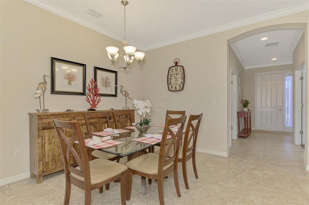 Active With Contract: $499,000 (3 beds, 2 baths, 1806 Square Feet)