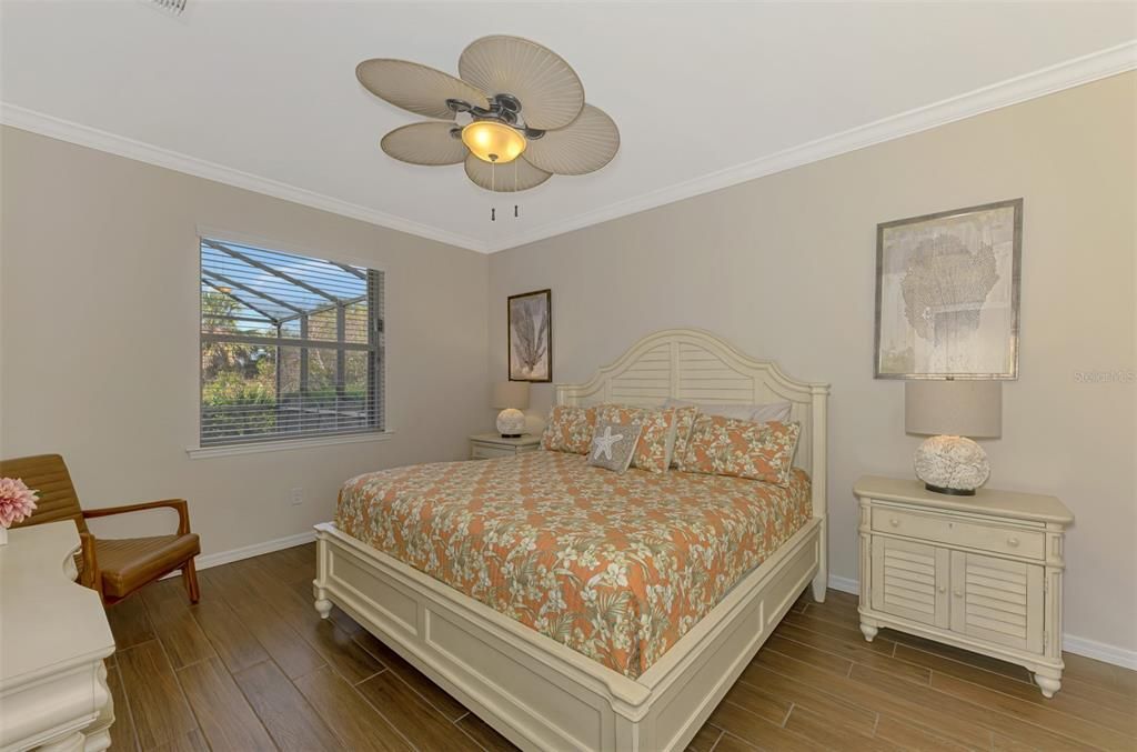 Active With Contract: $499,000 (3 beds, 2 baths, 1806 Square Feet)