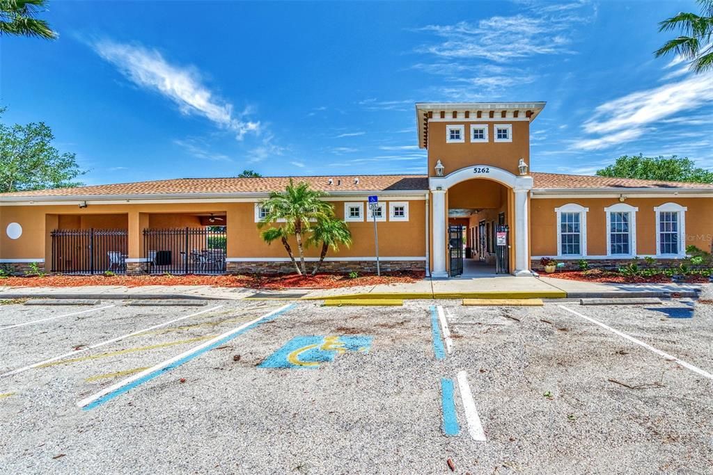 Active With Contract: $499,000 (3 beds, 2 baths, 1806 Square Feet)