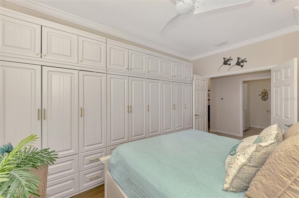 Active With Contract: $499,000 (3 beds, 2 baths, 1806 Square Feet)