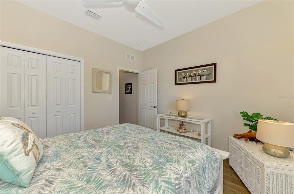 Active With Contract: $499,000 (3 beds, 2 baths, 1806 Square Feet)