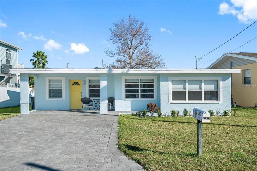 For Sale: $430,000 (3 beds, 2 baths, 1396 Square Feet)