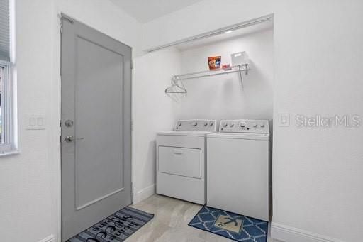 For Sale: $430,000 (3 beds, 2 baths, 1396 Square Feet)