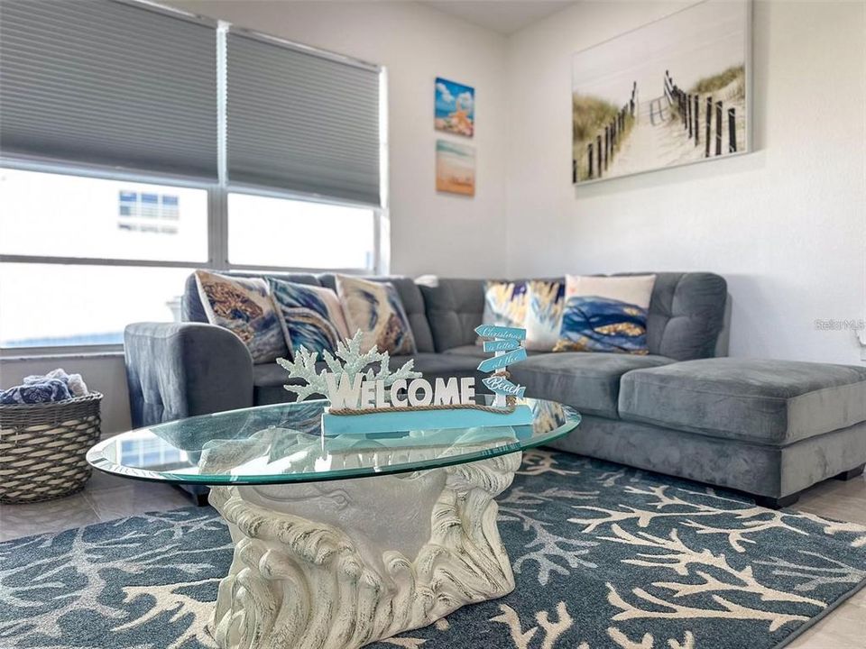 For Sale: $430,000 (3 beds, 2 baths, 1396 Square Feet)