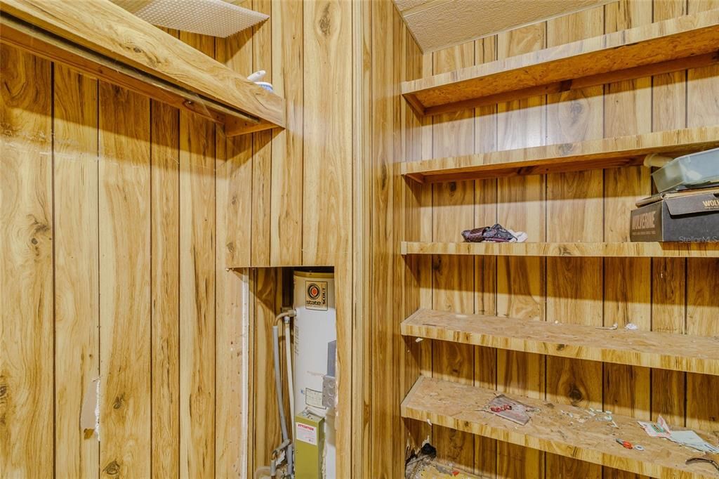 For Sale: $97,000 (3 beds, 2 baths, 1499 Square Feet)