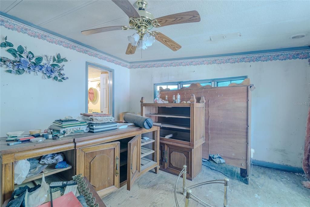 For Sale: $97,000 (3 beds, 2 baths, 1499 Square Feet)