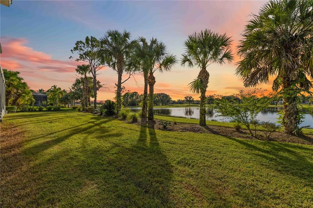 For Sale: $3,495,000 (4 beds, 5 baths, 5696 Square Feet)