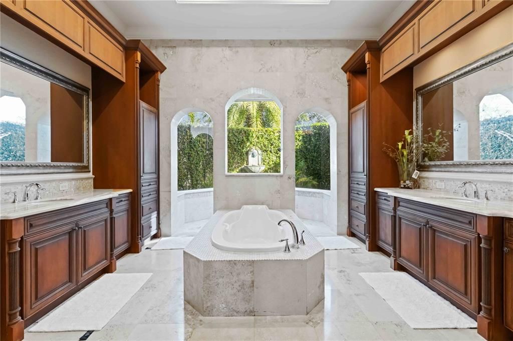 En Venta: $3,495,000 (4 camas, 5 baños, 5696 Pies cuadrados)